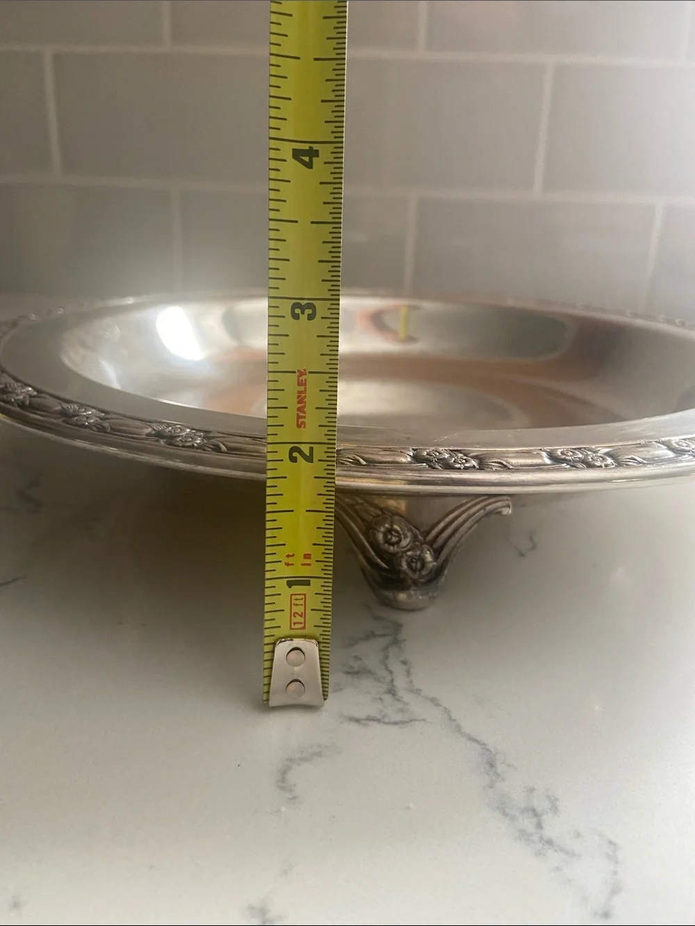 Vintage Oneida Silverplate Footed Floral Centerpiece Bowl